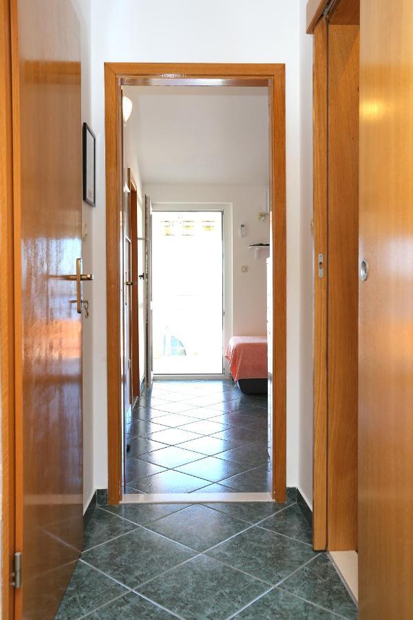 By The Sea Duce, Omis - 2737 Apartment Duce